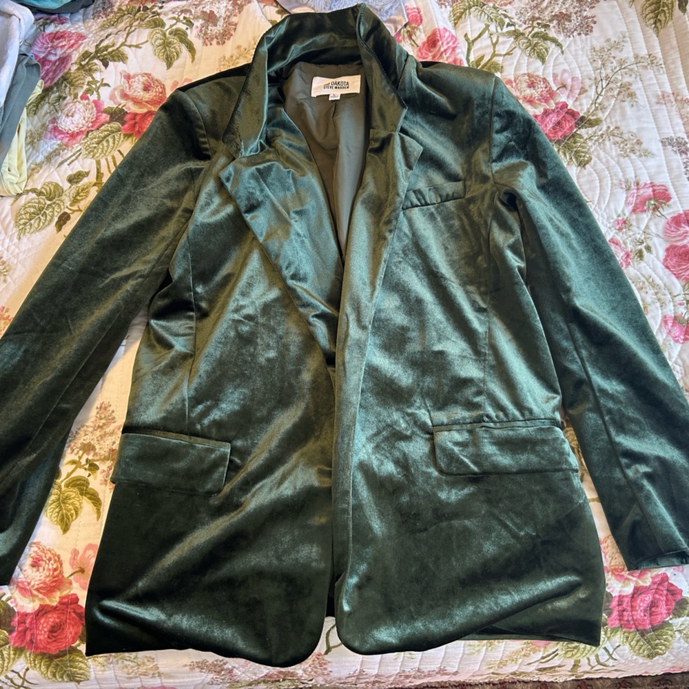 BB Dakota by Steve Madden Olive Velvet Blazer